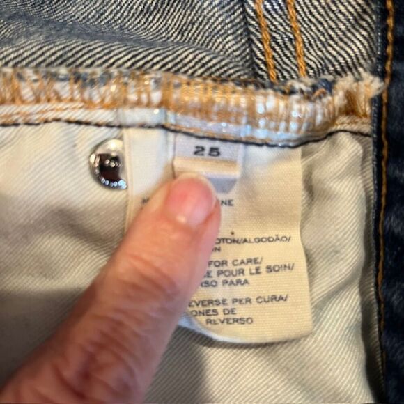 Marc by Marc Jacobs Annie Boyfriend Crop in Vintage Blue Whisker Wash Size 25 - Picture 9 of 12